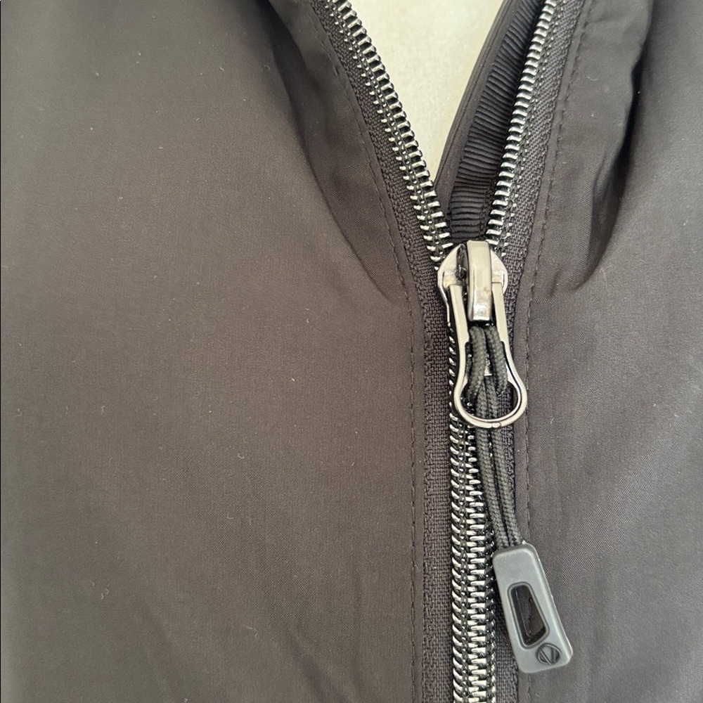 Sunice Keira Wind Vest Golfwear 1896 lightweight black windbreaker vest Black - Picture 11 of 11
